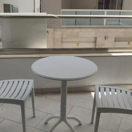 Cozy 2 Bdr 2 Bth Terrace Near Promenade * Gzira