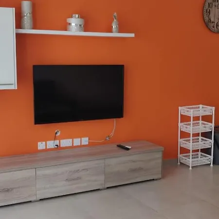 Apartment Cozy 2 Bdr 2 Bth Terrace Near Promenade Gzira